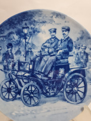 Тарелка декоративная винтажная Berlin Design / Opel Oldtimer "Opel.motiv 5", фарфор, 19.5 см, Западная Германия, 1983 год.