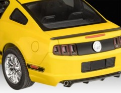 Revell Model Set 2013 Ford Mustang Boss 1:25 Набор моделей 2013 Ford Mustang Boss 1:25
