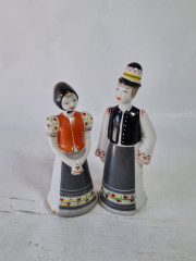 Парные фигурки винтажные Hollohaza "Девушка", "Юноша" в национальных костюмах, фарфор, 12.5 см, 2 шт., Венгрия, 1960-70гг.