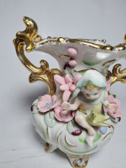 Bassano Im Still Ваза с декором из розовых цветов с позолоченными ручками, 14,5см x 14см, Италия, 1900гг.