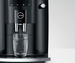 JURA JURA Kaffeevollautomat 15435 E4 Piano Black (EA) Полностью автоматическая кофемашина JURA 15435 E4 Piano Black (EA)