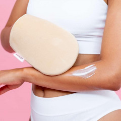 VENICE Luxe Lotion Handschuh Роскошная перчатка с лосьоном