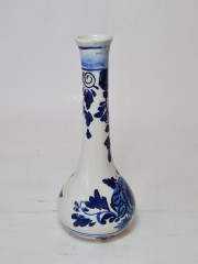 Ваза винтажная Delft Blue, синий цветочный декор, фарфор, 15.5 см, Нидерланды, 1960-70гг.