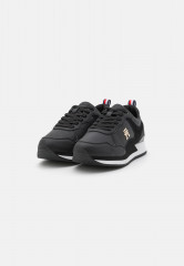 Tommy Hilfiger ESSENTIAL RUNNER Trainers black ESSENTIAL RUNNER — Кроссовки черный