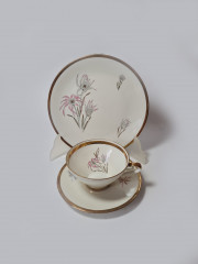 Seltmann Weiden Bavaria Стильное чайное трио "Серо-розовые цветы" с позолоченным ободком, Германия, 1960-70гг.